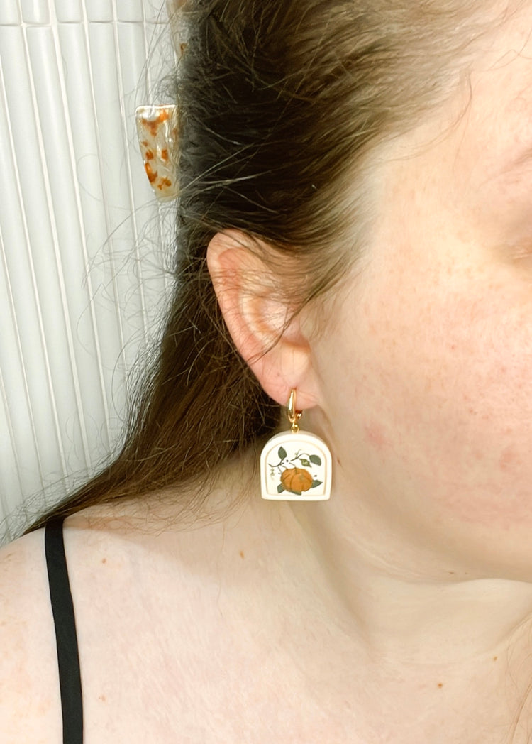 07- Pumpkin Patch Earrings | Cream