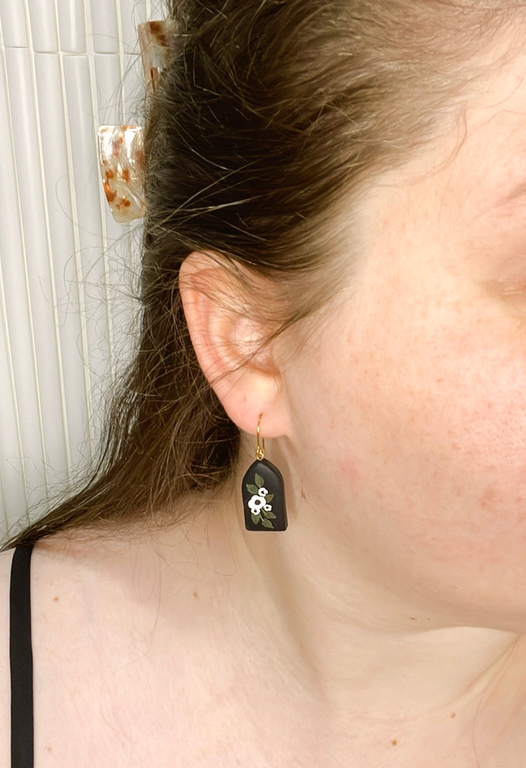 15- Black Cathedral Arch Earrings