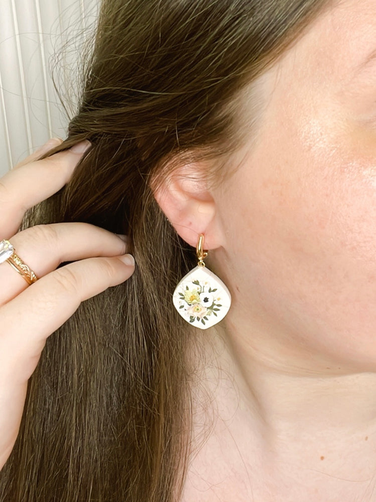 Mal's Oval Bouquet Earrings | Throwback Series