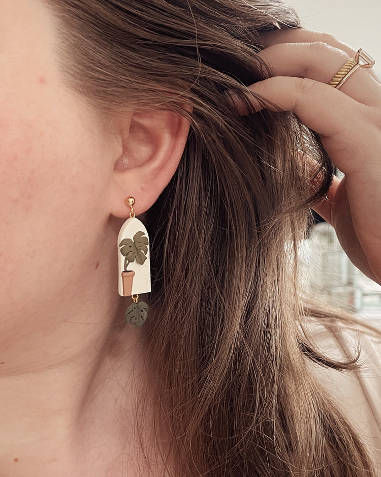 Monstera Earrings