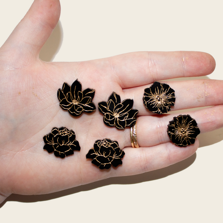 Mid-Size Floral Stud Set