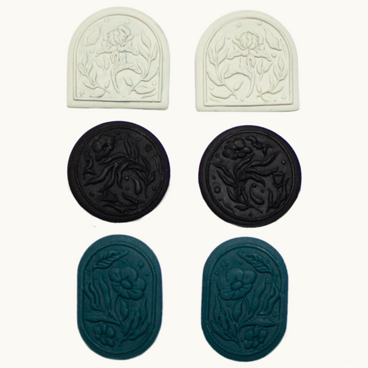 Floral Stamped Stud Set