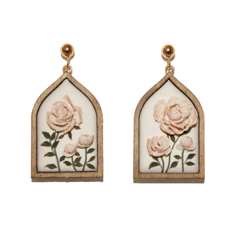 33 | Framed Peony Garden | Moroccan Arch