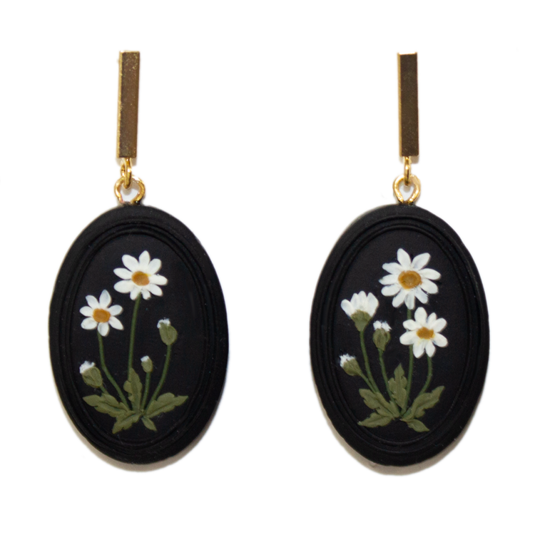 12 | Lined Daisy Earrings