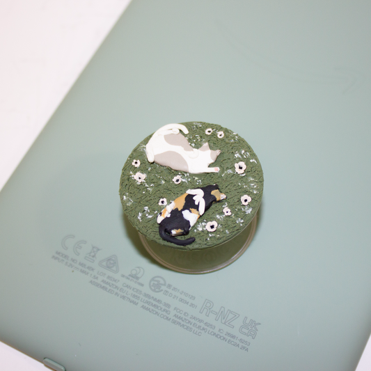 Custom Kitty Phone/ Kindle Grip