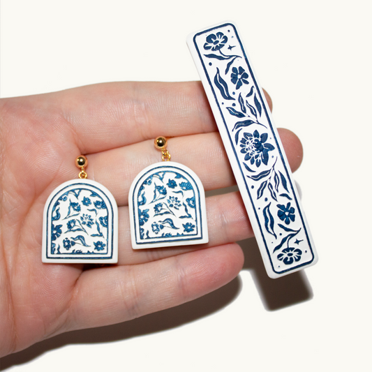 Blue Floral Earring Set  | July 2024