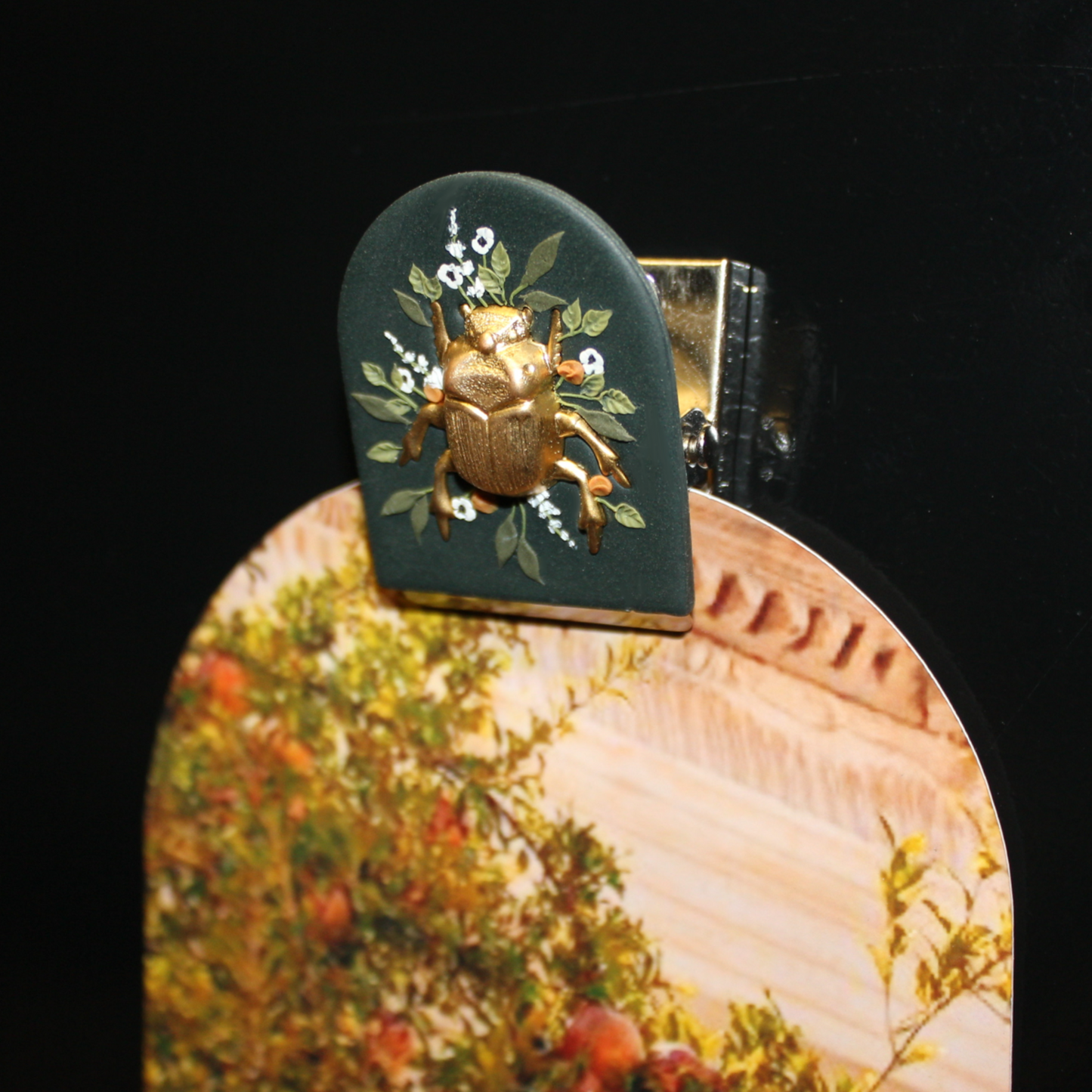 Emerald Beetle Picture Clip Magnet