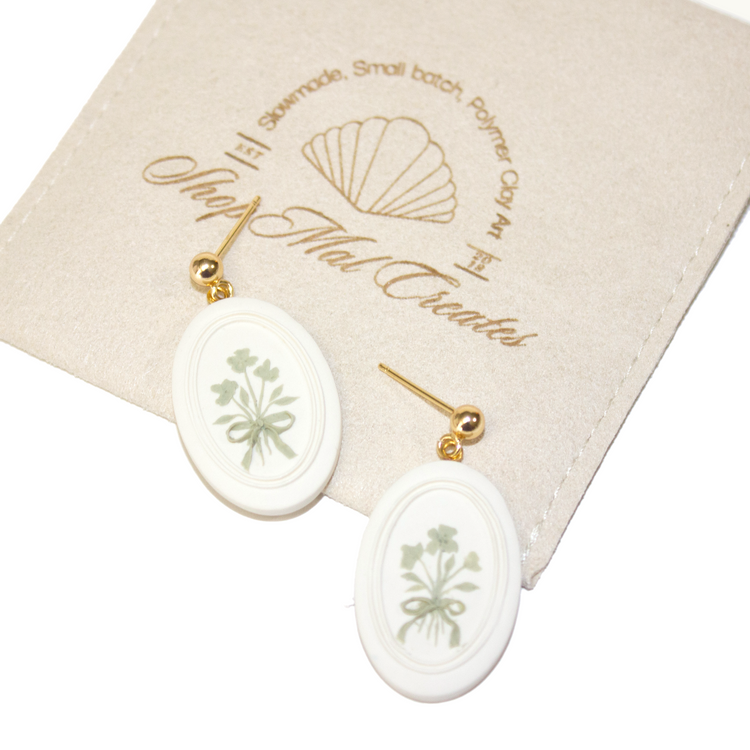 02 | Silhouette Bouquet Earrings