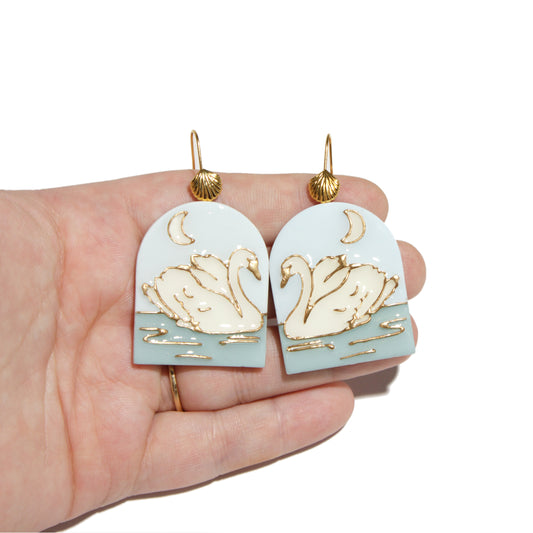 Dreamy Swans | Daily Design No.5