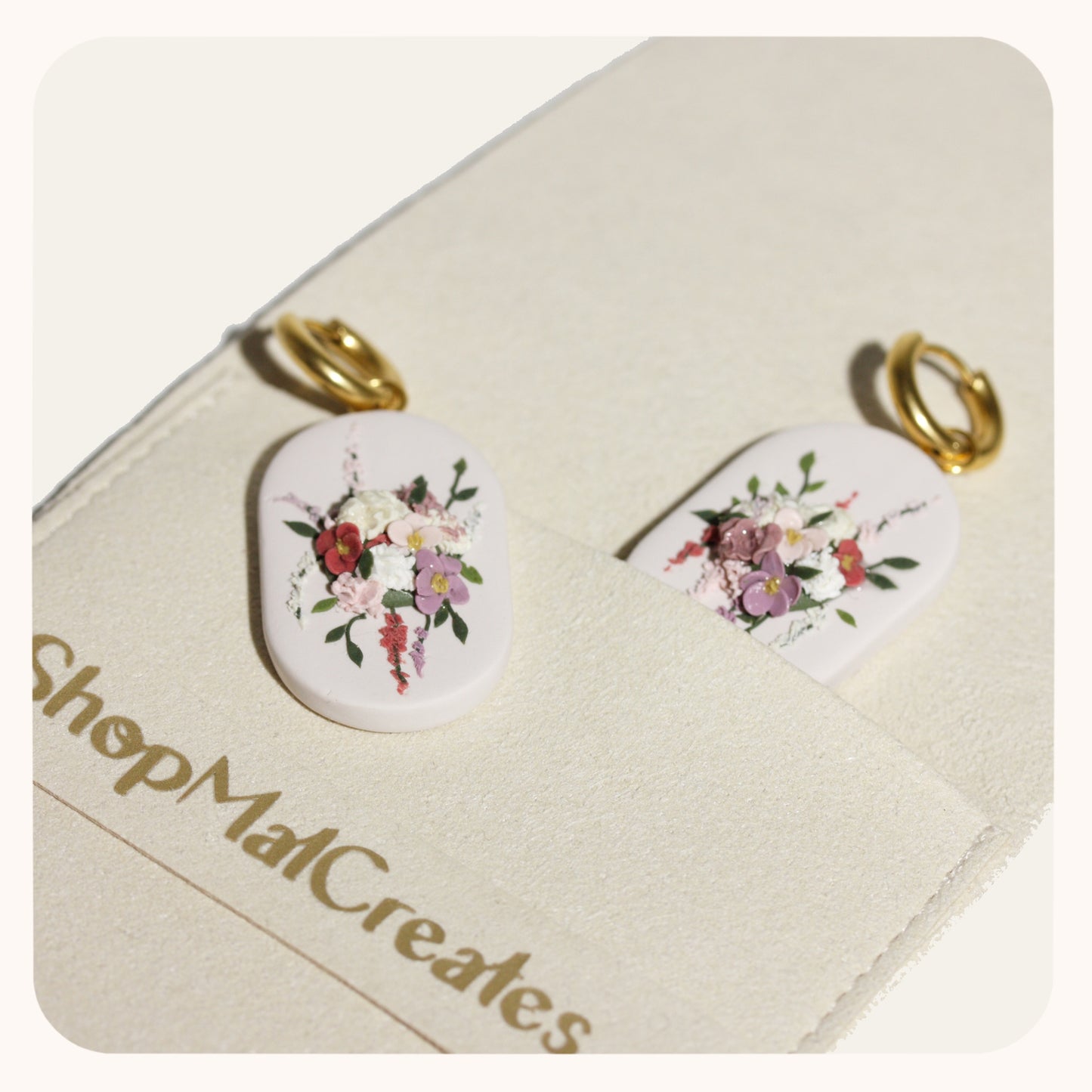 Pink Bouquet | Oval