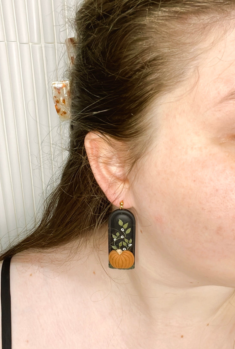 05- Tall Pumpkin Patch Earrings