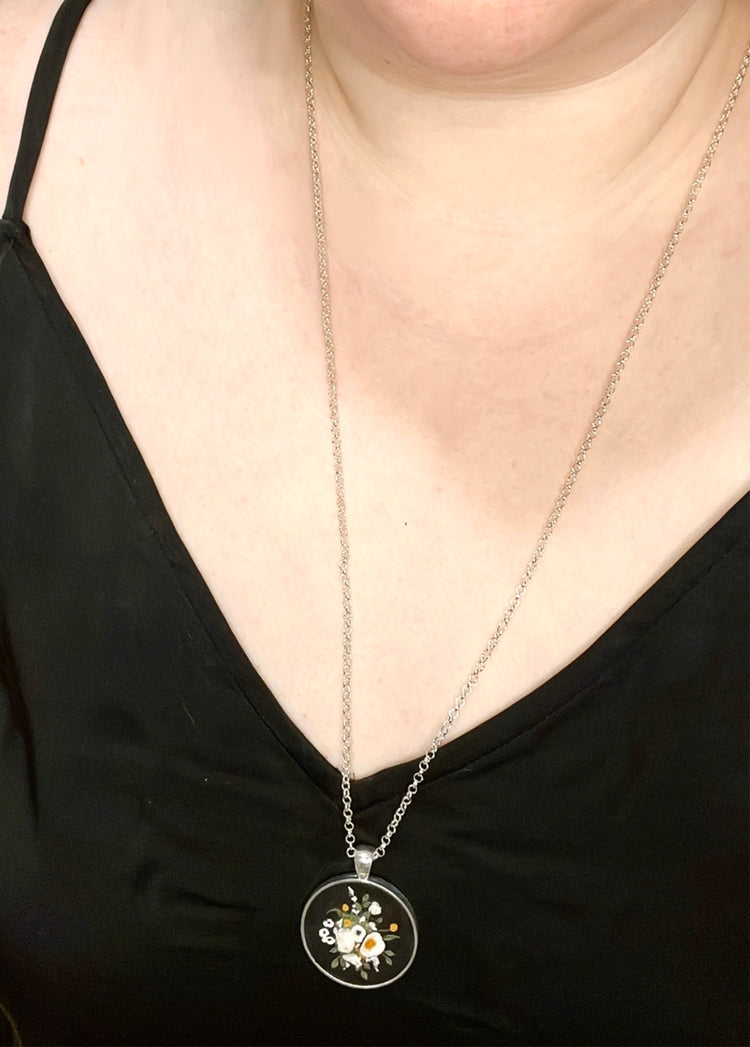 Black Bouquet Necklace | Silver