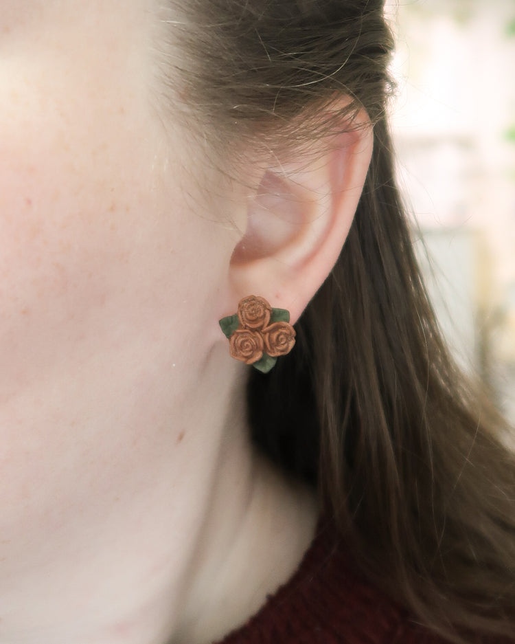 Winter Floral Stud Earring Set