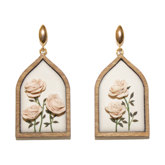 30 | Framed Rose Garden | Moroccan Arch