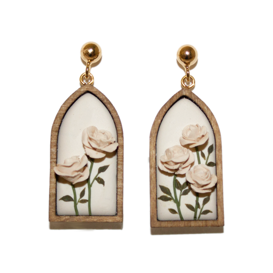 31 | Framed Rose Garden | Small Cathedral Arch