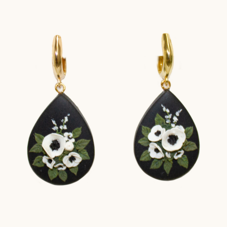 14- Black Teardrop Poppy Bouquet Earrings