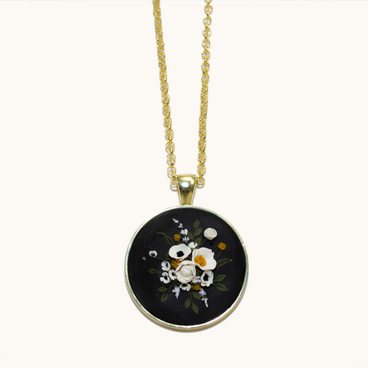 Black Bouquet Necklace | Gold