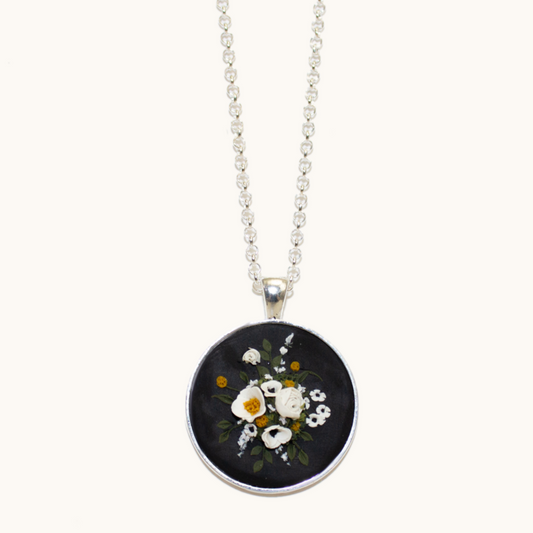 Black Bouquet Necklace | Silver