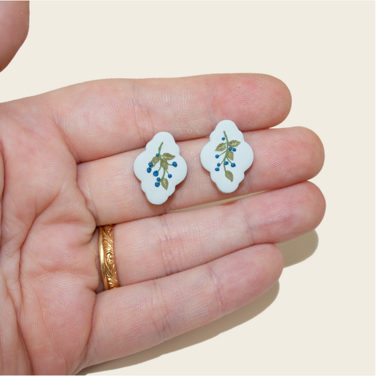 Vintage Floral Stud Earrings