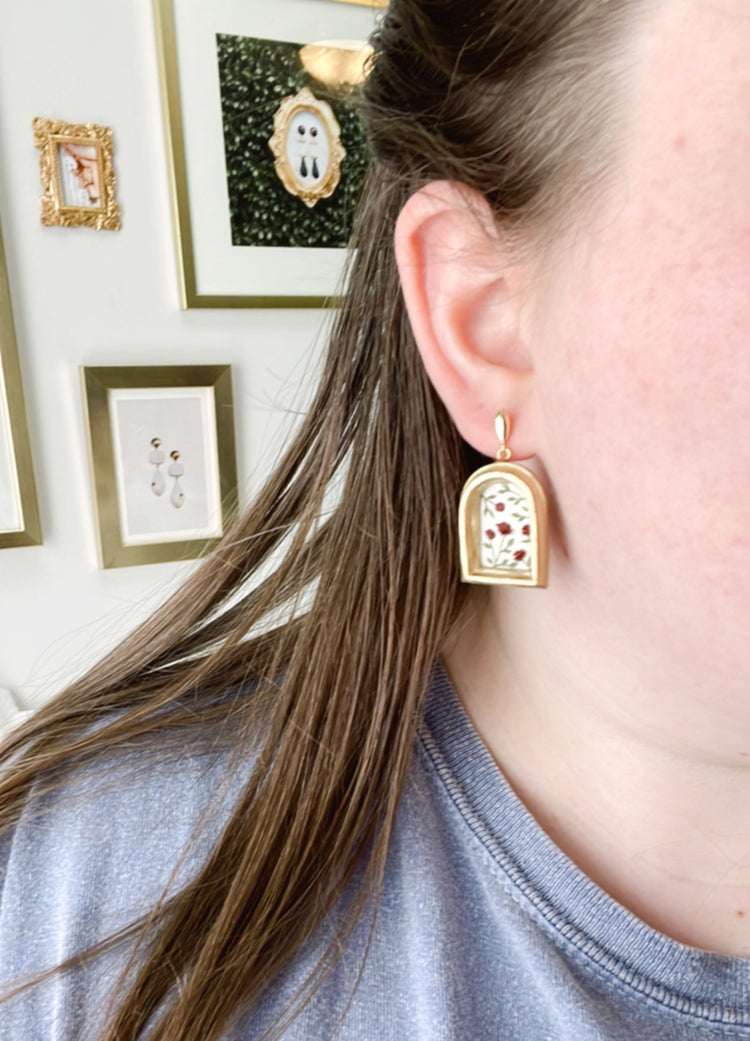 Framed Rose Earrings - Valentine's Day 2023