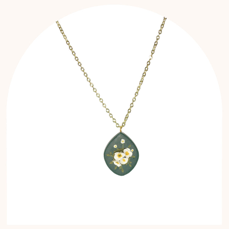 Bouquet Necklace | Pine